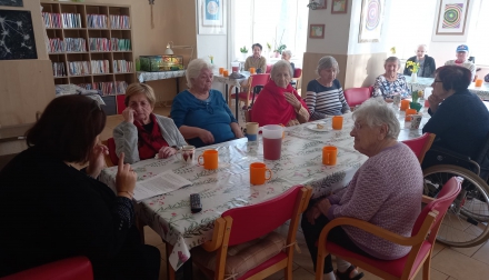 Domov Alzheimer Darkov biblioterapie