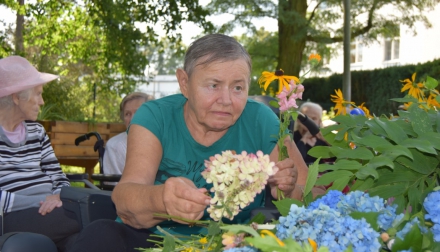 Domov Alzheimer Darkov květinky