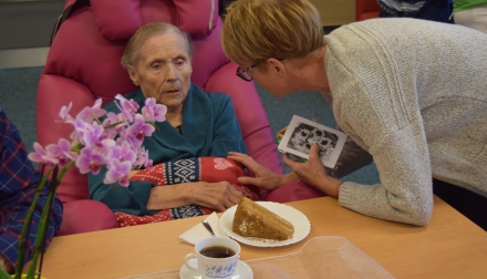 Domov Alzheimer Darkov narozeninová cukrárna září